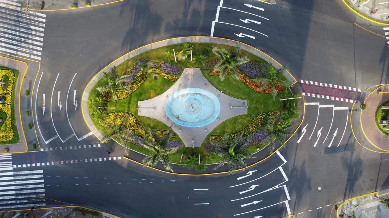 ✶ Maras Residence ✶ Luxury Rooftop Pool & Grill Lima Eksteriør bilde