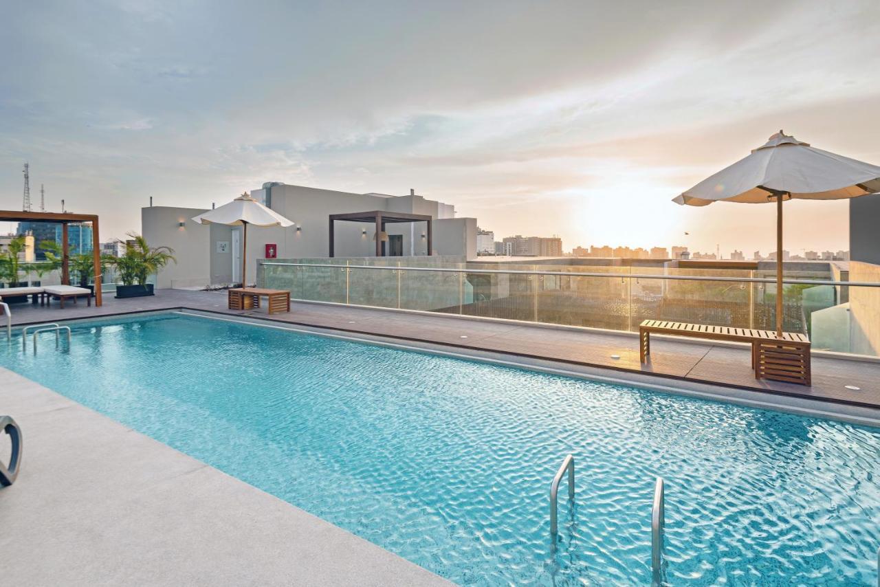 ✶ Maras Residence ✶ Luxury Rooftop Pool & Grill Lima Eksteriør bilde
